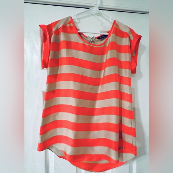 Beige & Pink Printed Shirt Style Top